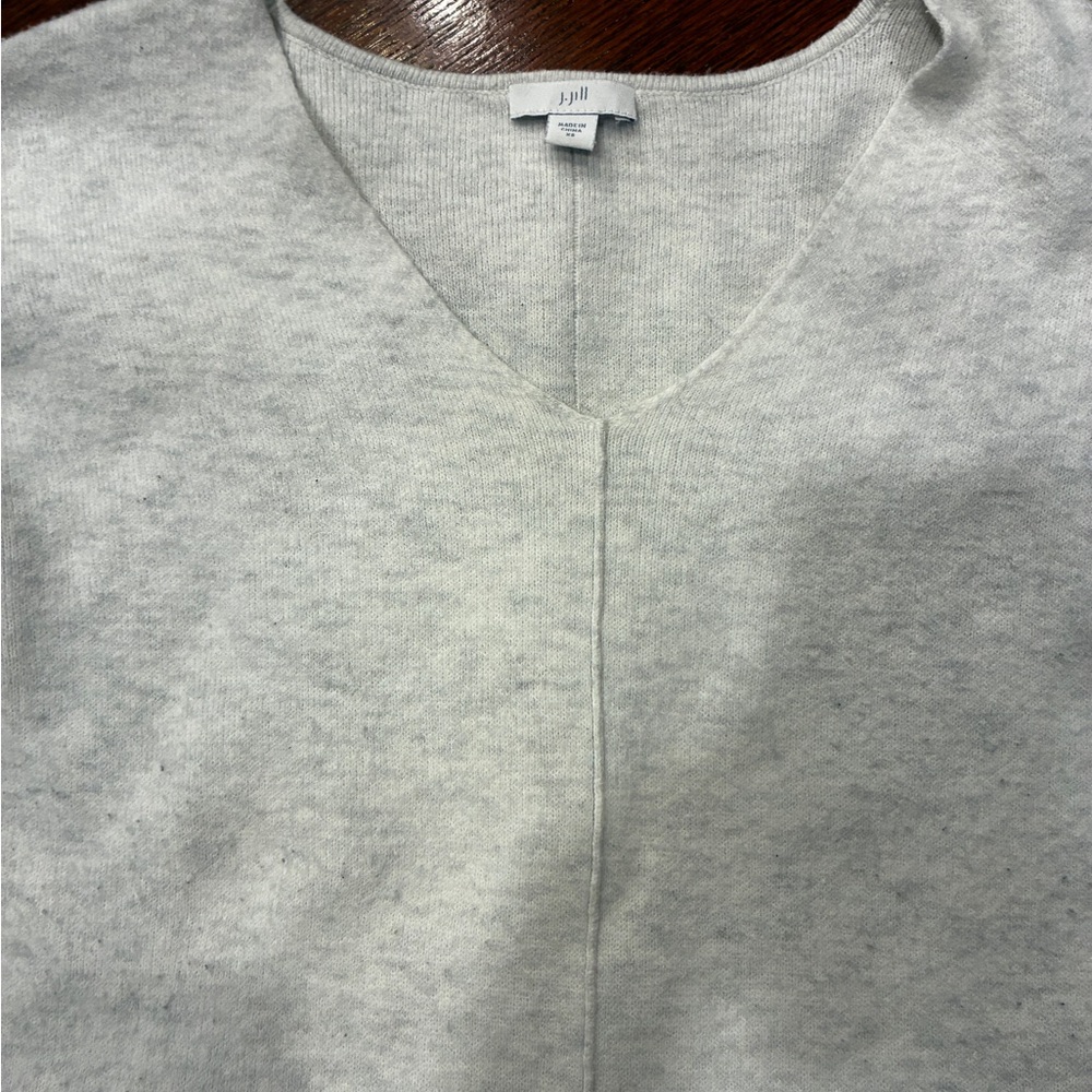 J. Jill Light Gray V-Neck Sweater